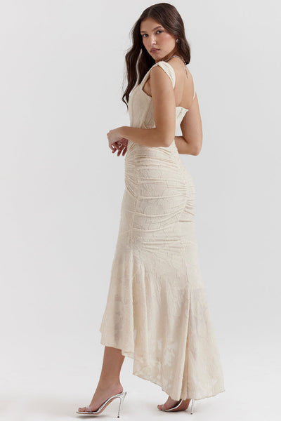 Zoey - Elegant Waist Defined Dress